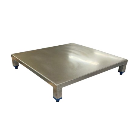 PLATEFORME 700X700X130H INOX